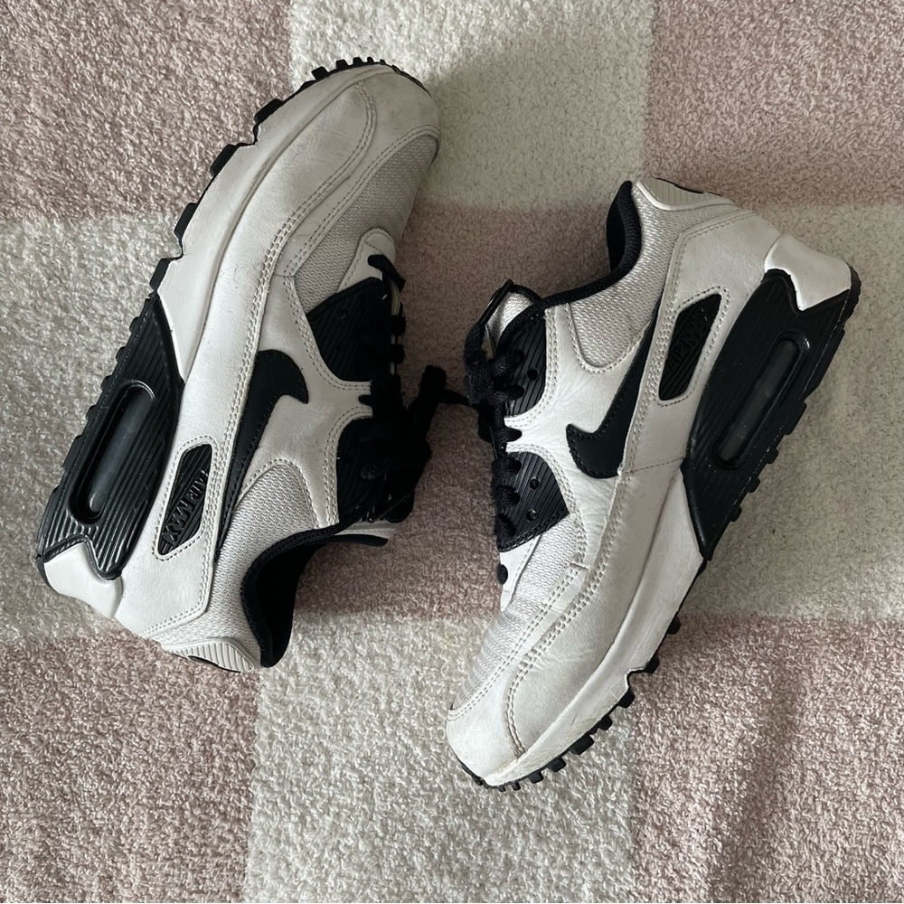 Nike Air Max 90s